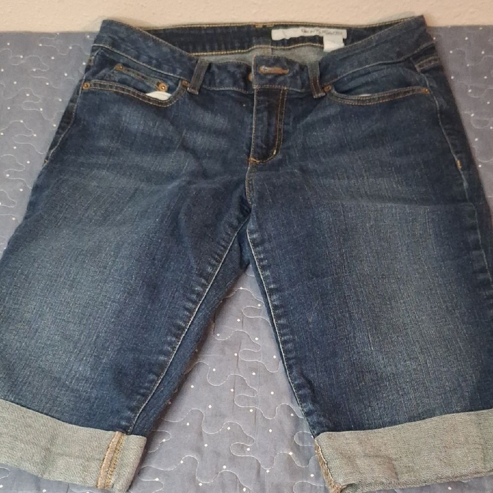 DKNY Women's Blue Denim Shorts size 6